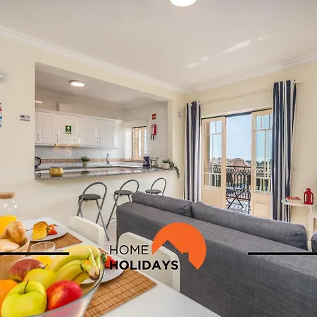 #271 T2 Bicos Flat U By Holidays